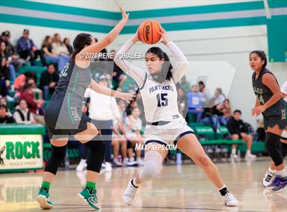 Thumbnail 3 in Franklin vs Eagle Rock photogallery.