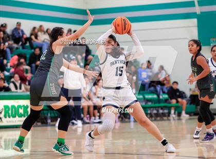 Thumbnail 2 in Franklin vs Eagle Rock photogallery.