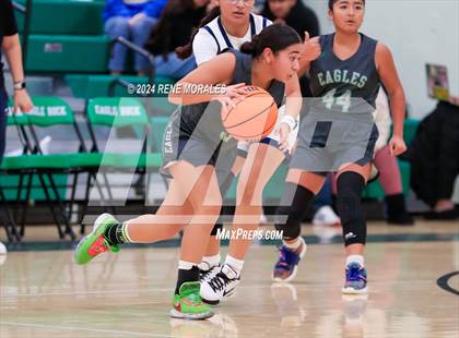 Thumbnail 2 in Franklin vs Eagle Rock photogallery.