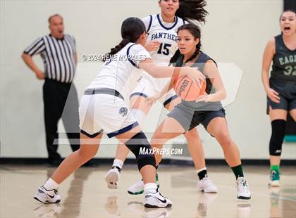 Thumbnail 3 in Franklin vs Eagle Rock photogallery.