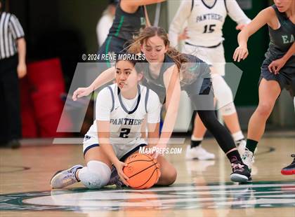 Thumbnail 1 in Franklin vs Eagle Rock photogallery.