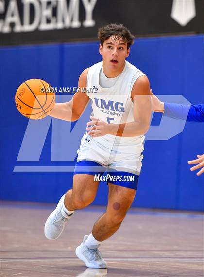 Thumbnail 1 in KBL League v IMG Varsity Black (IMG Ascender Classic) photogallery.