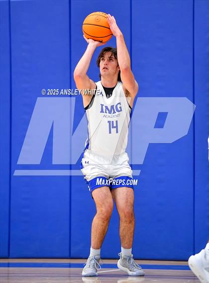 Thumbnail 2 in KBL League v IMG Varsity Black (IMG Ascender Classic) photogallery.