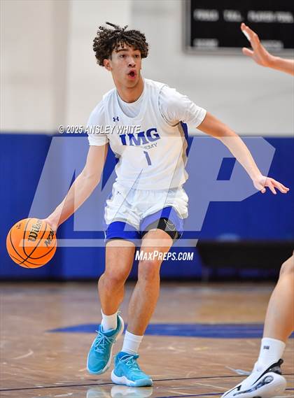 Thumbnail 3 in KBL League v IMG Varsity Black (IMG Ascender Classic) photogallery.