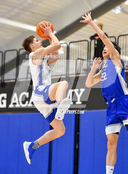Thumbnail 3 in KBL League v IMG Varsity Black (IMG Ascender Classic) photogallery.