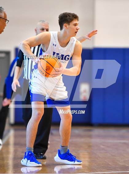 Thumbnail 1 in KBL League v IMG Varsity Black (IMG Ascender Classic) photogallery.