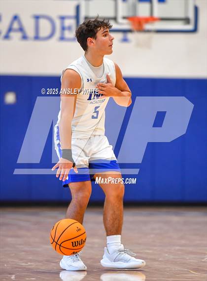 Thumbnail 1 in KBL League v IMG Varsity Black (IMG Ascender Classic) photogallery.