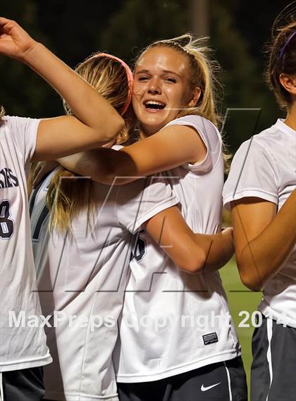 Thumbnail 2 in Hough vs. Panther Creek (NCHSAA 4A Final) photogallery.