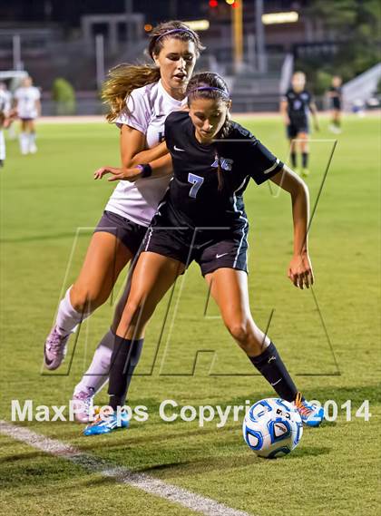 Thumbnail 1 in Hough vs. Panther Creek (NCHSAA 4A Final) photogallery.