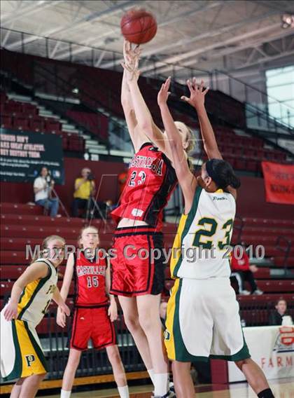 Thumbnail 2 in Castilleja vs. Pinewood (CIF CCS D5 Final) photogallery.