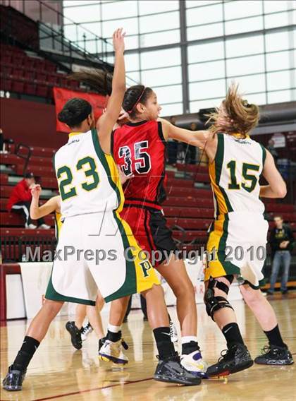 Thumbnail 1 in Castilleja vs. Pinewood (CIF CCS D5 Final) photogallery.