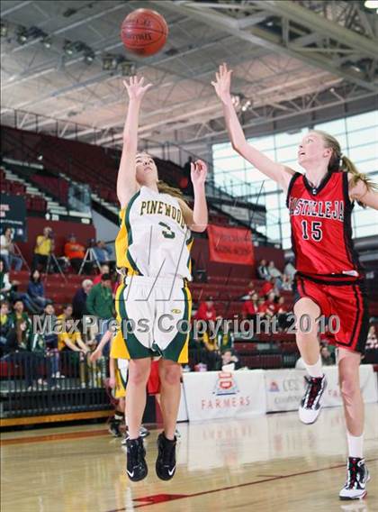 Thumbnail 2 in Castilleja vs. Pinewood (CIF CCS D5 Final) photogallery.