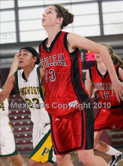 Thumbnail 3 in Castilleja vs. Pinewood (CIF CCS D5 Final) photogallery.