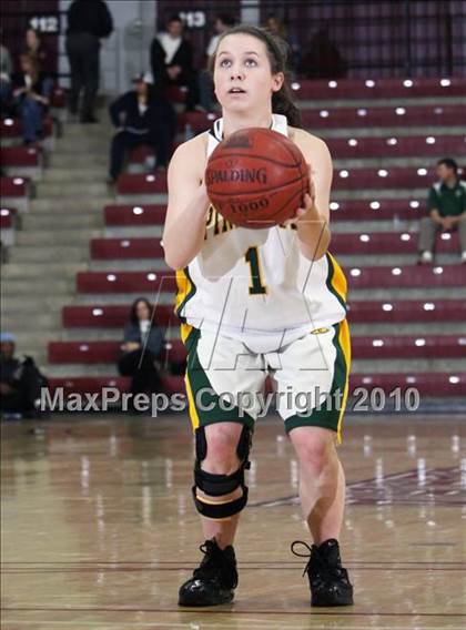 Thumbnail 3 in Castilleja vs. Pinewood (CIF CCS D5 Final) photogallery.