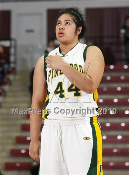 Thumbnail 2 in Castilleja vs. Pinewood (CIF CCS D5 Final) photogallery.