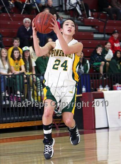 Thumbnail 3 in Castilleja vs. Pinewood (CIF CCS D5 Final) photogallery.