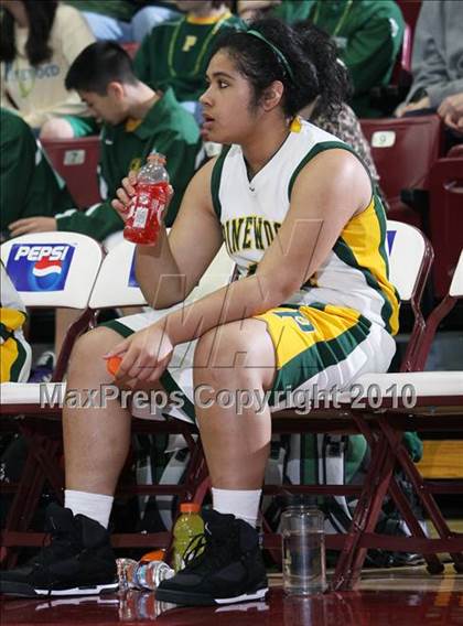 Thumbnail 1 in Castilleja vs. Pinewood (CIF CCS D5 Final) photogallery.