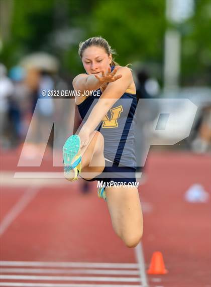 Thumbnail 1 in Section V State Qualifier Track Meet photogallery.
