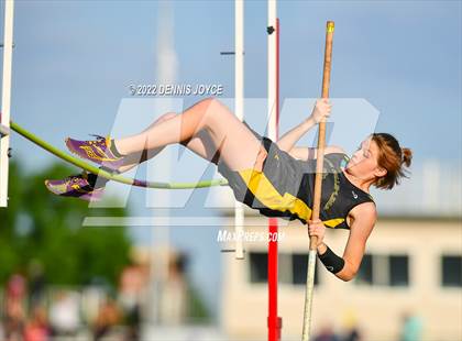 Thumbnail 3 in Section V State Qualifier Track Meet photogallery.