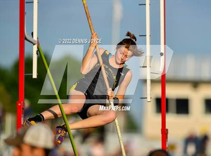 Thumbnail 2 in Section V State Qualifier Track Meet photogallery.