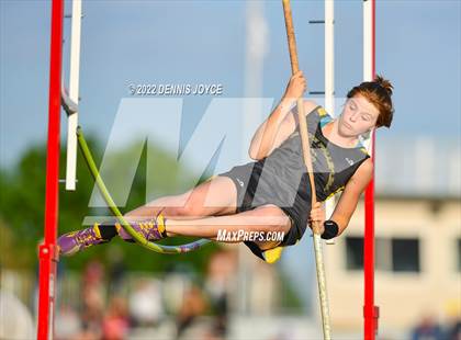 Thumbnail 2 in Section V State Qualifier Track Meet photogallery.