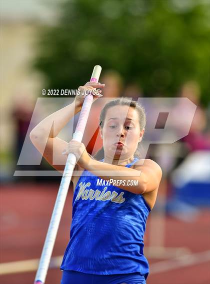 Thumbnail 2 in Section V State Qualifier Track Meet photogallery.