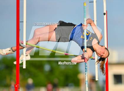 Thumbnail 2 in Section V State Qualifier Track Meet photogallery.