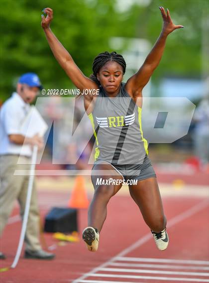 Thumbnail 2 in Section V State Qualifier Track Meet photogallery.