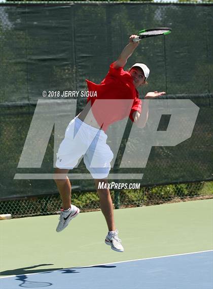 Thumbnail 2 in Jesuit vs Bellarmine (CIF NorCal Regional Tennis Tennis Championships) photogallery.