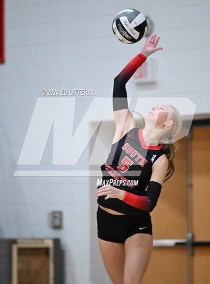 Thumbnail 3 in South Webster @ Oak Hill photogallery.
