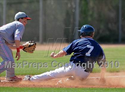 Thumbnail 3 in Highlands Ranch vs. Goldwater (Coach Bob National Invitational) photogallery.