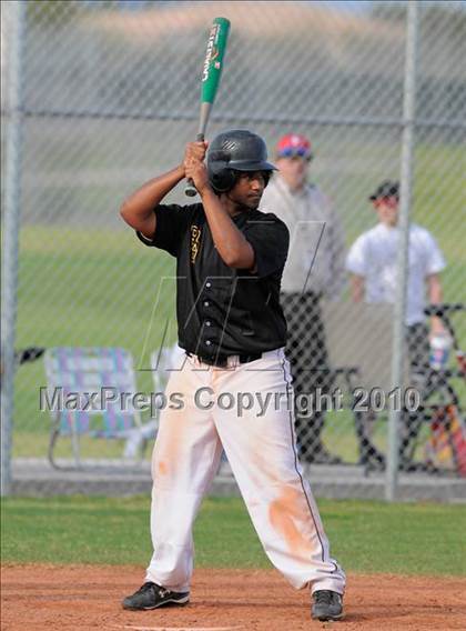 Thumbnail 2 in Highlands Ranch vs. Goldwater (Coach Bob National Invitational) photogallery.