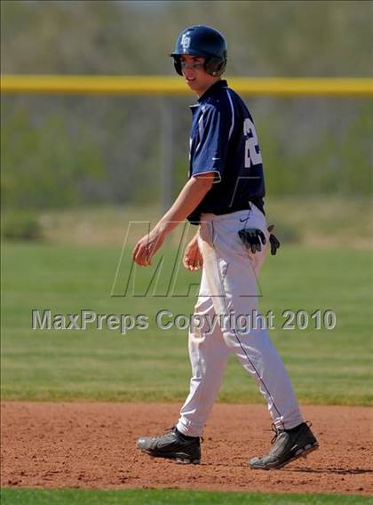 Thumbnail 2 in Highlands Ranch vs. Goldwater (Coach Bob National Invitational) photogallery.
