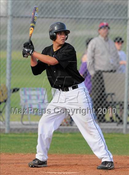 Thumbnail 3 in Highlands Ranch vs. Goldwater (Coach Bob National Invitational) photogallery.