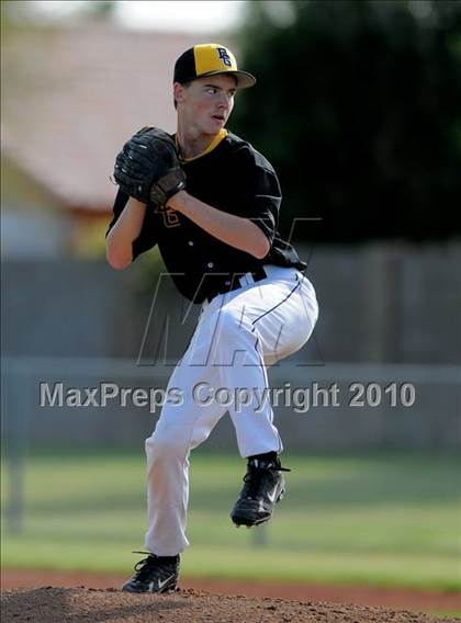 Thumbnail 3 in Highlands Ranch vs. Goldwater (Coach Bob National Invitational) photogallery.