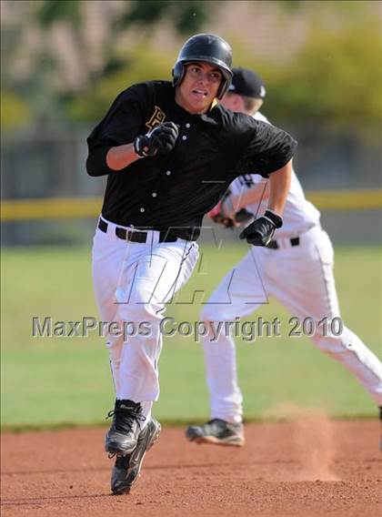Thumbnail 1 in Highlands Ranch vs. Goldwater (Coach Bob National Invitational) photogallery.