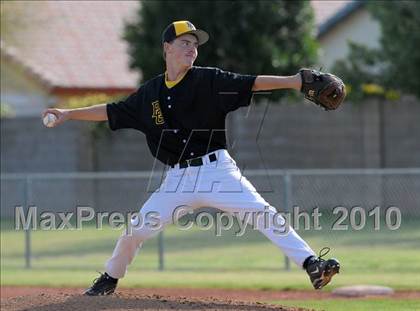 Thumbnail 2 in Highlands Ranch vs. Goldwater (Coach Bob National Invitational) photogallery.
