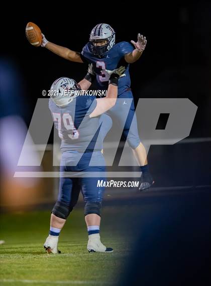 Thumbnail 3 in Douglas Byrd @ Terry Sanford photogallery.