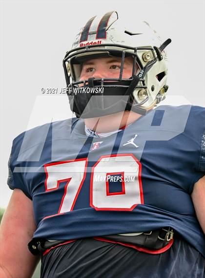 Thumbnail 1 in Douglas Byrd @ Terry Sanford photogallery.