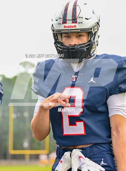 Thumbnail 3 in Douglas Byrd @ Terry Sanford photogallery.