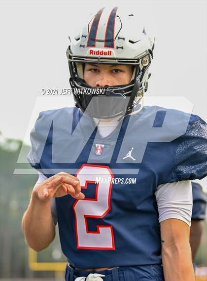 Thumbnail 1 in Douglas Byrd @ Terry Sanford photogallery.