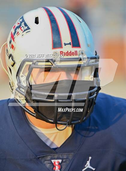Thumbnail 2 in Douglas Byrd @ Terry Sanford photogallery.