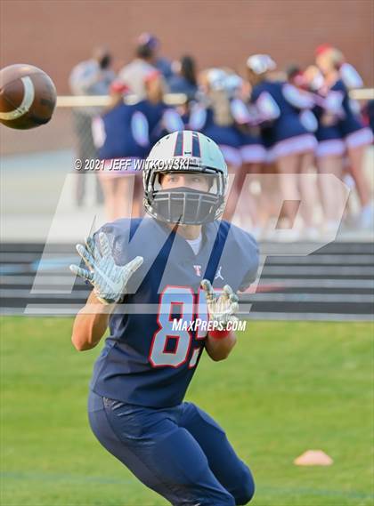 Thumbnail 3 in Douglas Byrd @ Terry Sanford photogallery.