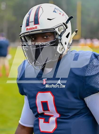 Thumbnail 3 in Douglas Byrd @ Terry Sanford photogallery.