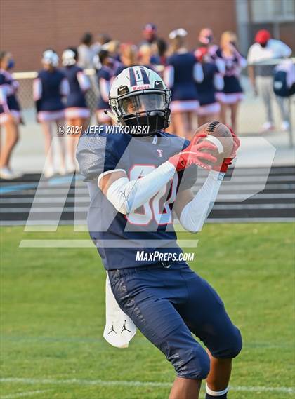 Thumbnail 1 in Douglas Byrd @ Terry Sanford photogallery.
