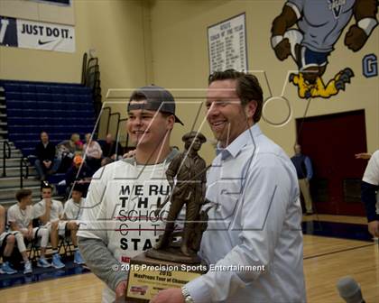 Thumbnail 3 in Valor Christian TOC Ceremony photogallery.