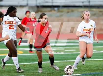 Thumbnail 3 in JV: Berkeley @ Monte Vista photogallery.