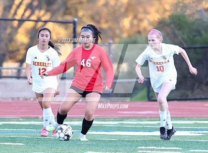 Thumbnail 2 in JV: Berkeley @ Monte Vista photogallery.