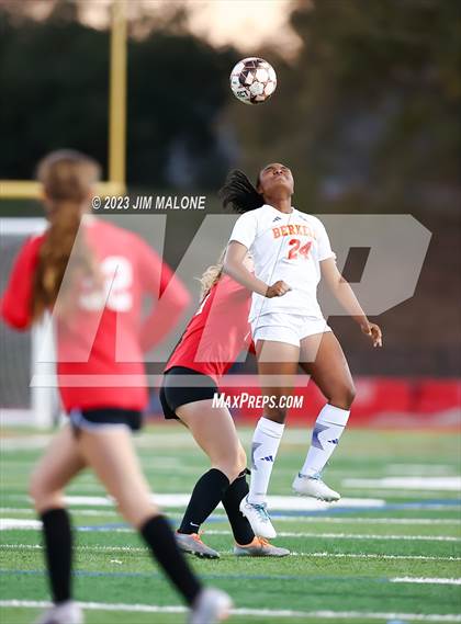 Thumbnail 1 in JV: Berkeley @ Monte Vista photogallery.