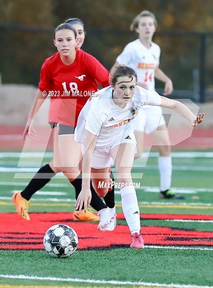 Thumbnail 1 in JV: Berkeley @ Monte Vista photogallery.